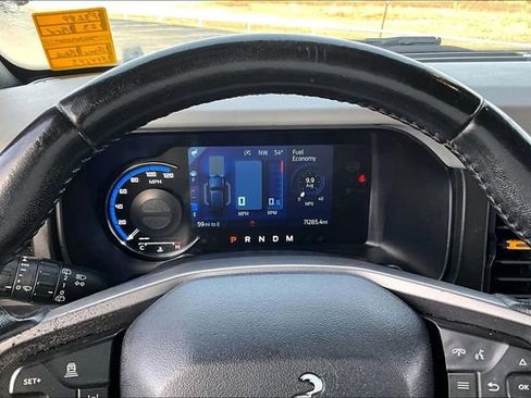 Used 2023 Ford Bronco Badlands image 13