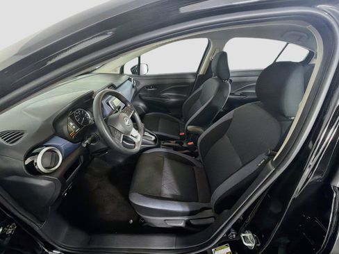 Used 2025 Nissan Versa SV FWD image 13