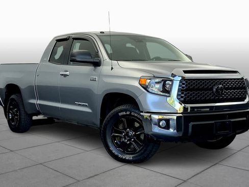 Used 2019 Toyota Tundra SR5 AWD/4WD image 3