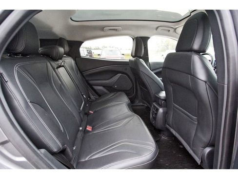 Used 2021 Ford Mustang Mach-E Premium image 10