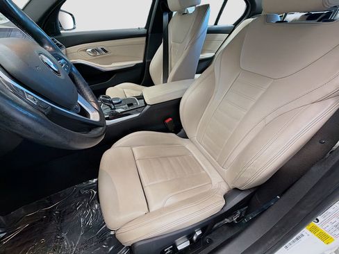 Used 2019 BMW 330i 330i w/ Premium Package image 11