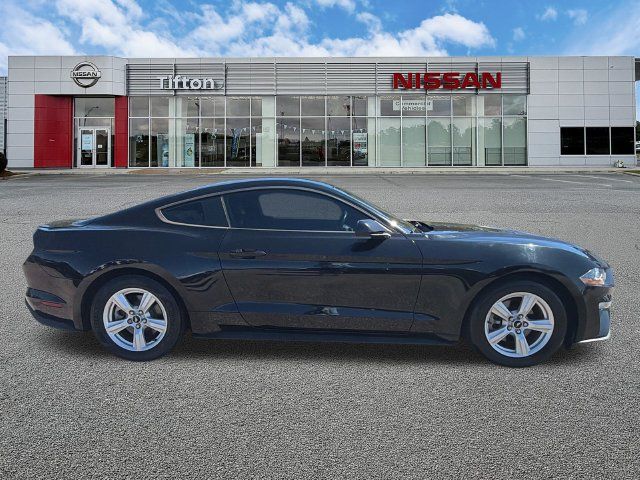 Used 2019 Ford Mustang Coupe RWD image 8