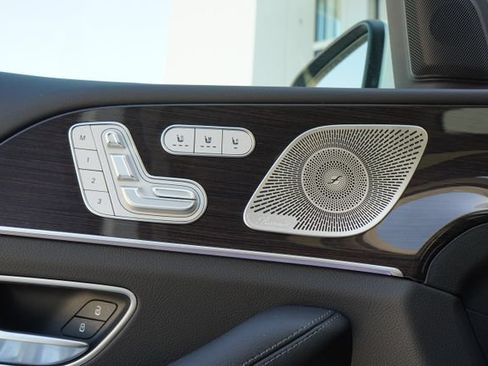 New 2026 Mercedes-Benz GLS 450 4MATIC image 17