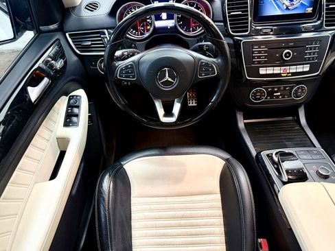 Used 2018 Mercedes-Benz GLE 43 AMG 4MATIC image 2