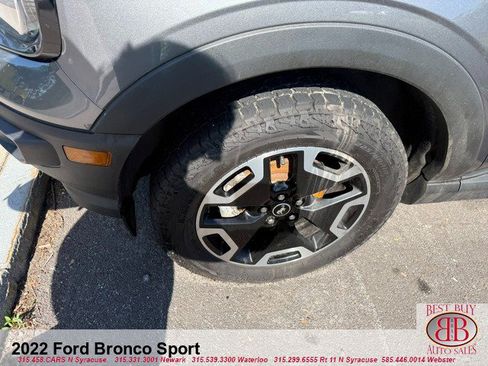 Used 2022 Ford Bronco Sport Outer Banks w/ Tech Package AWD/4WD image 9