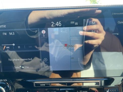 Used 2021 Toyota Highlander Platinum image 4