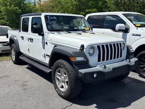 Used 2020 Jeep Gladiator Sport w/ Quick Order Package 24S image 5