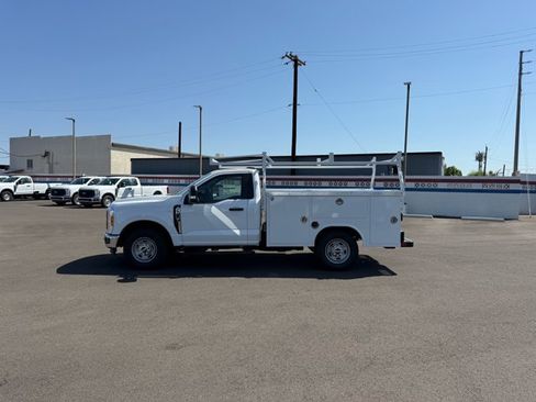 New 2026 Ford F250 XL w/ XL Chrome Package RWD image 4