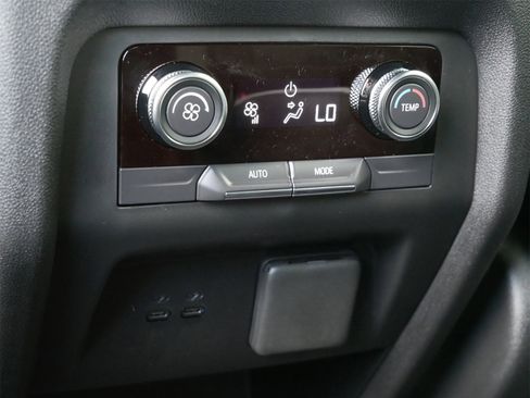 New 2026 Buick Enclave Sport Touring w/ Power Package image 8