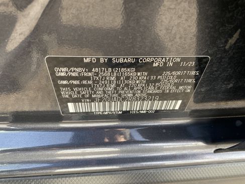 Used 2024 Subaru Crosstrek 2.0i Premium w/ Crosstrek Mirror Package image 27