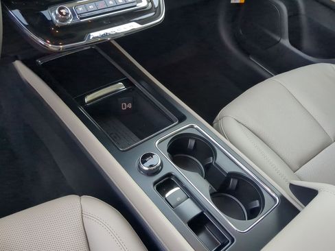 New 2026 Lincoln Corsair Premiere image 20