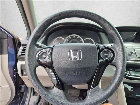Used 2016 Honda Accord LX image 10