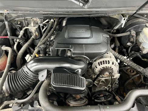 Used 2013 Chevrolet Tahoe LT image 23