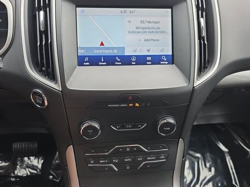 Used 2020 Ford Edge SEL w/ Convenience Package AWD/4WD image 20