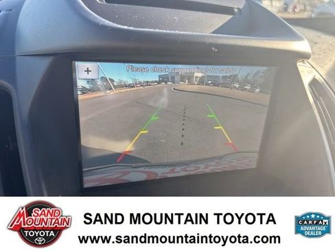 Used 2018 Ford Escape SE w/ SE Sync 3 Package image 26