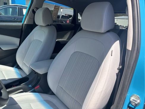 Used 2022 Hyundai Kona SEL FWD image 13