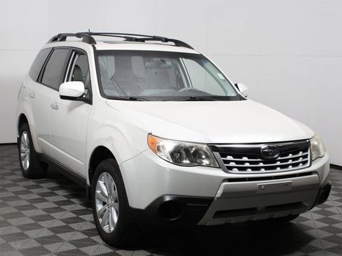 Used 2012 Subaru Forester 2.5X Premium image 1