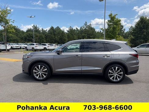 Certified 2026 Acura MDX FWD w/ Technology Package image 4