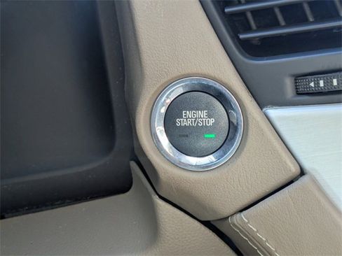 Used 2018 GMC Yukon SLT w/ Open Road Package image 31