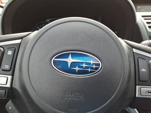 Used 2017 Subaru Forester 2.5i Premium image 15