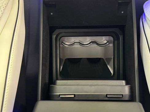 Used 2023 Mercedes-Benz Maybach S 680 4MATIC w/ Manufaktur Leather Package image 50