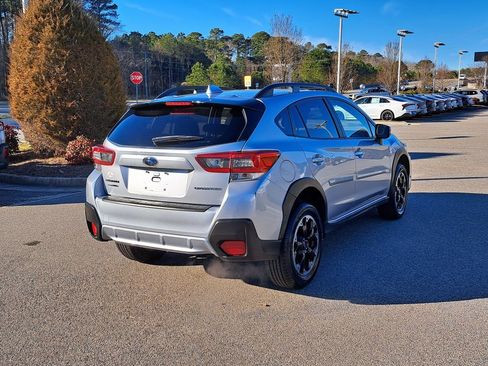 Used 2021 Subaru Crosstrek 2.0i Premium w/ Moonroof Package image 5