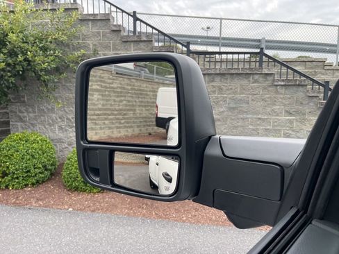 New 2025 RAM 3500 Big Horn image 29