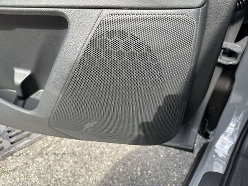 New 2026 Nissan Pathfinder Platinum image 28