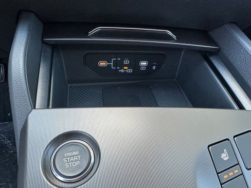 New 2026 Kia Sportage EX image 37