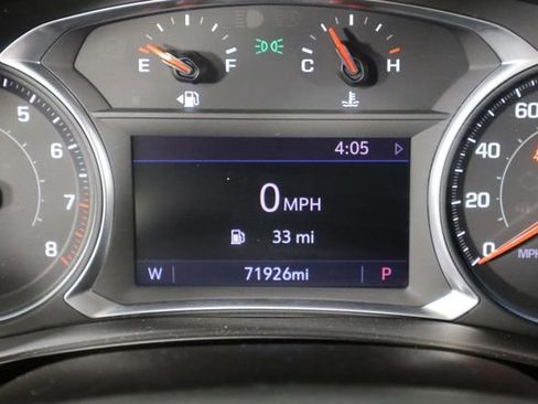 Used 2021 Chevrolet Traverse LT FWD image 42