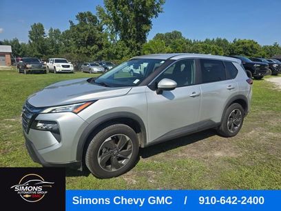 Used 2024 Nissan Rogue SV
