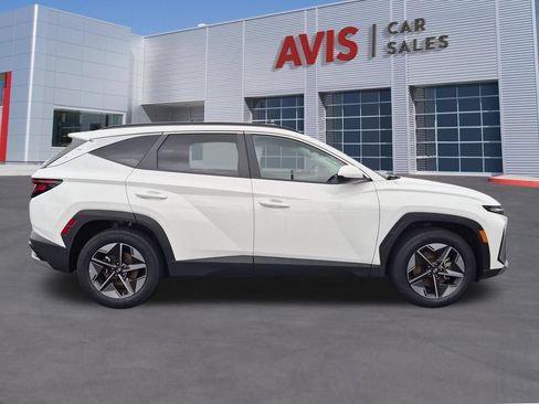 Used 2025 Hyundai Tucson SEL FWD image 5