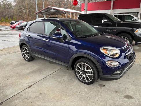 Used 2017 FIAT 500X Trekking image 2