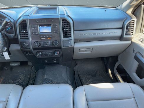 Used 2020 Ford F350 XL w/ Power Equipment Group image 26