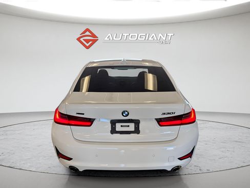 Used 2020 BMW 330i xDrive Sedan w/ Convenience Package AWD/4WD image 5
