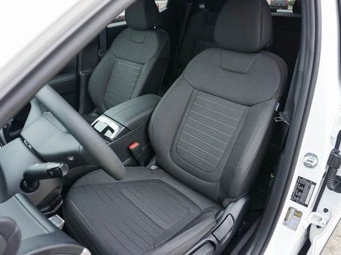 New 2026 Hyundai Santa Cruz SE FWD image 12