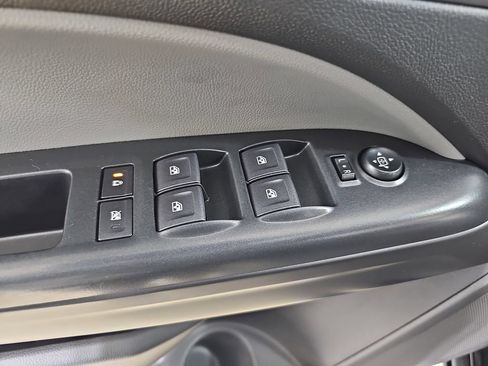 Certified 2019 Chevrolet Colorado W/T w/ Custom Special Edition AWD/4WD image 31