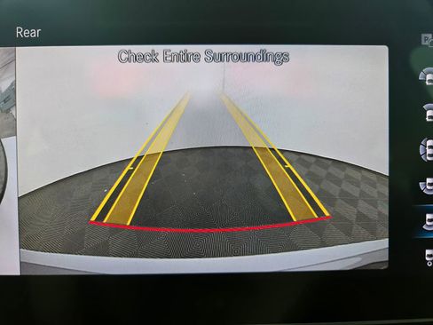 Used 2023 Mercedes-Benz GLE 350 4MATIC image 16