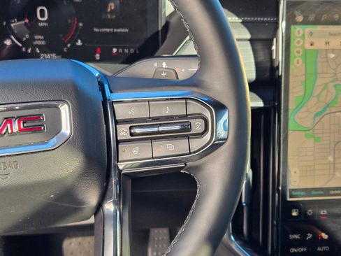 Certified 2025 GMC Acadia Elevation image 30