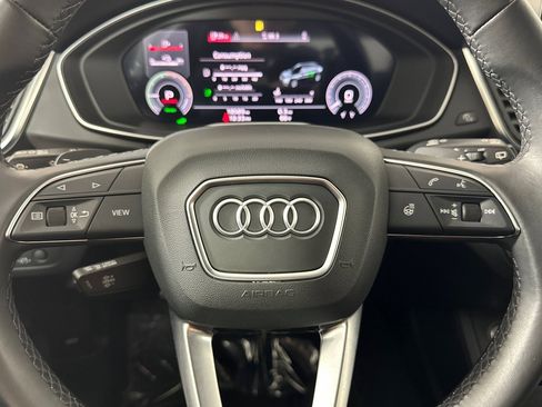 Used 2022 Audi Q5 e Premium w/ Convenience Package image 21