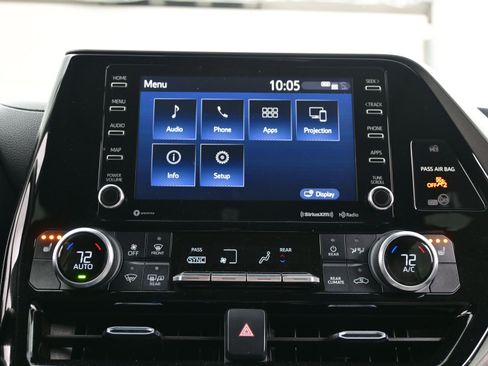 Used 2022 Toyota Highlander XLE image 21