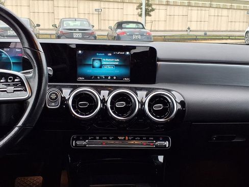 Used 2019 Mercedes-Benz A 220 A 220 image 13