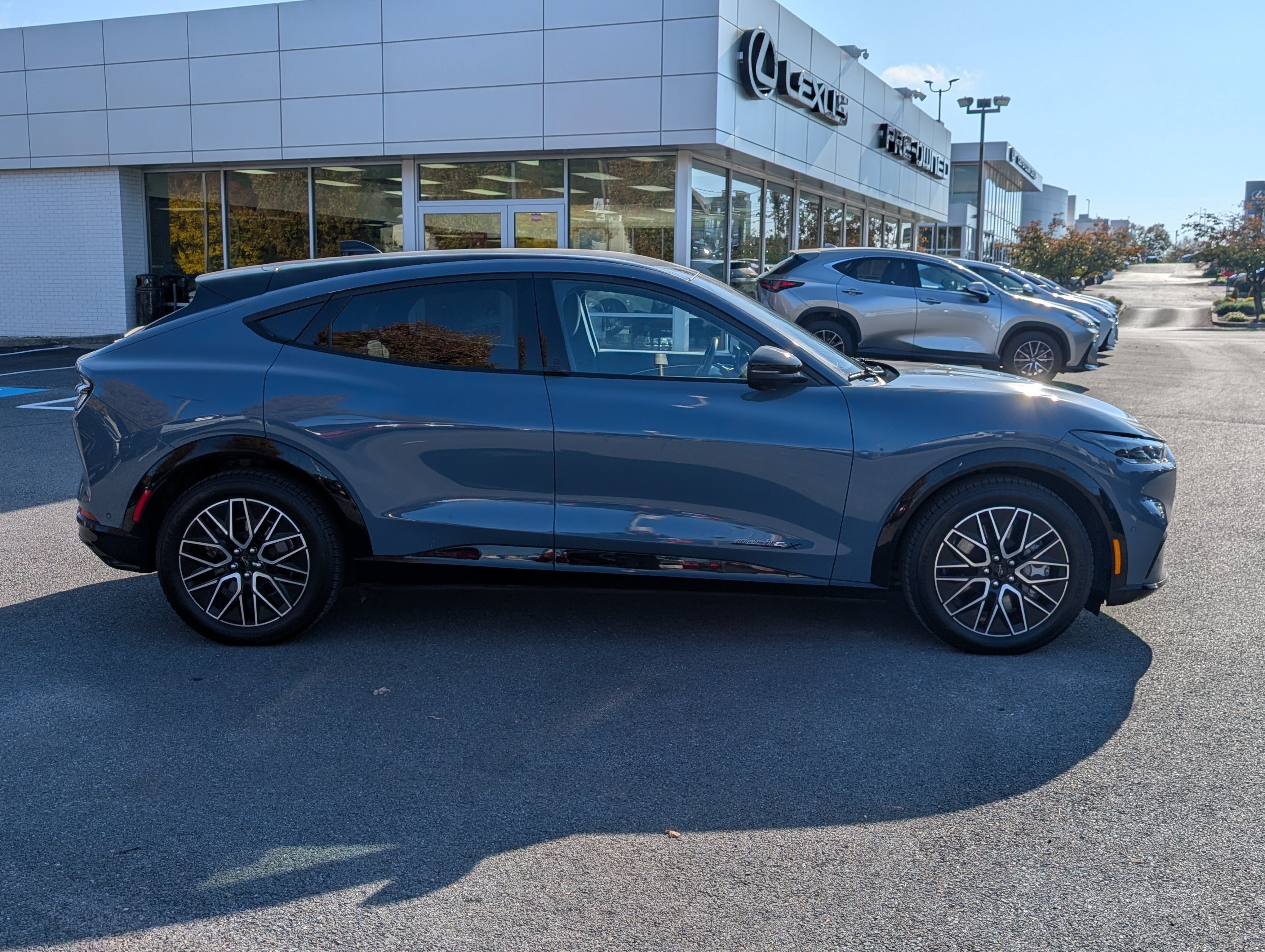 Used 2024 Ford Mustang Mach-E Premium AWD/4WD image 2