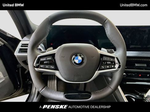 Used 2026 BMW 330i xDrive Sedan w/ Premium Package AWD/4WD image 13