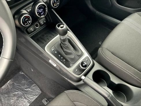 New 2026 Hyundai Venue SEL FWD image 8