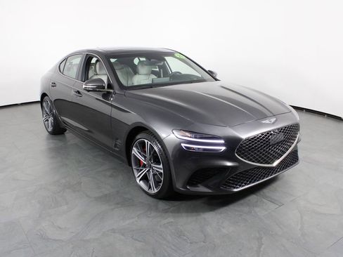 Used 2025 Genesis G70 3.3T Advanced w/ Sport Prestige Package image 4