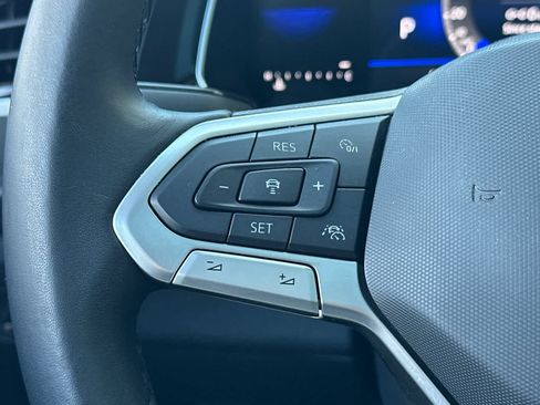 Used 2024 Volkswagen Jetta SE image 24