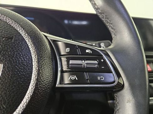 Certified 2025 Kia Seltos S image 25