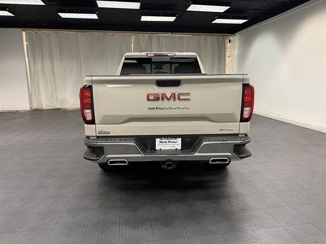New 2026 GMC Sierra 1500 SLE w/ X31 Off-Road Package AWD/4WD image 4