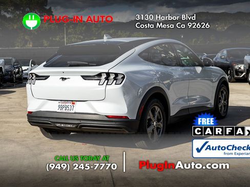 Used 2022 Ford Mustang Mach-E Select image 4